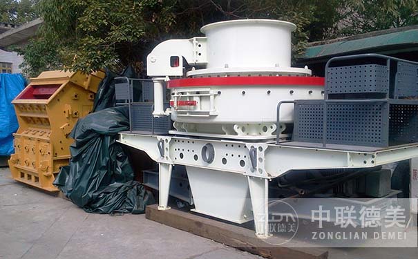 輝綠巖制砂機(jī)