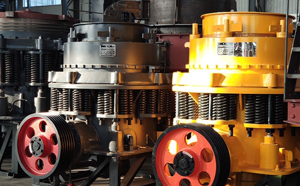 遼寧液壓圓錐破碎機(jī)現(xiàn)場(chǎng)視頻圖片