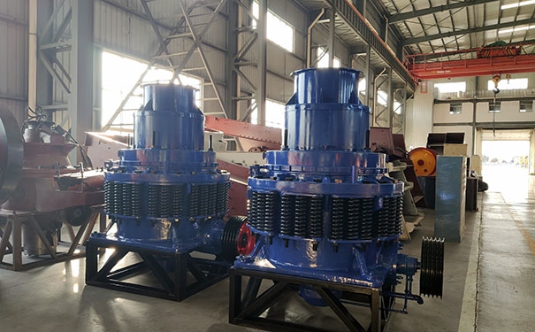 遼寧液壓圓錐破碎機(jī)現(xiàn)場(chǎng)視頻圖片