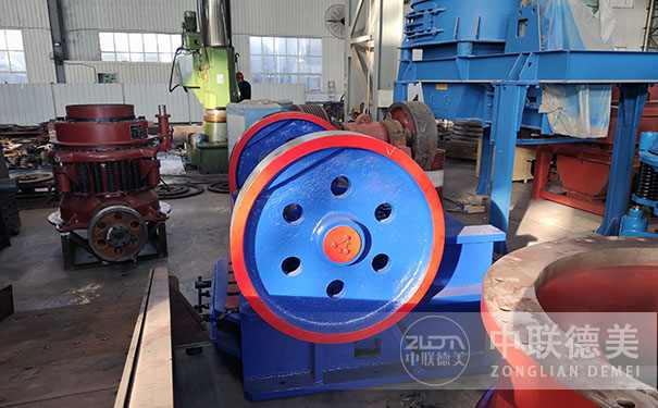 雙擊破碎機(jī)怎么用?