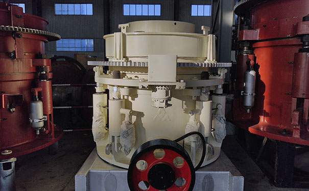 四輥破碎機(jī)怎么用?