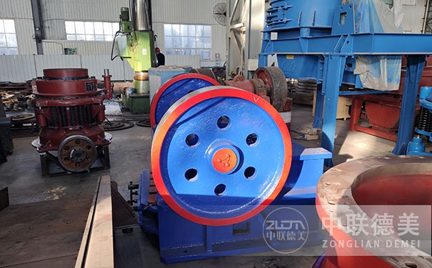 錘式破碎機(jī)怎么樣?