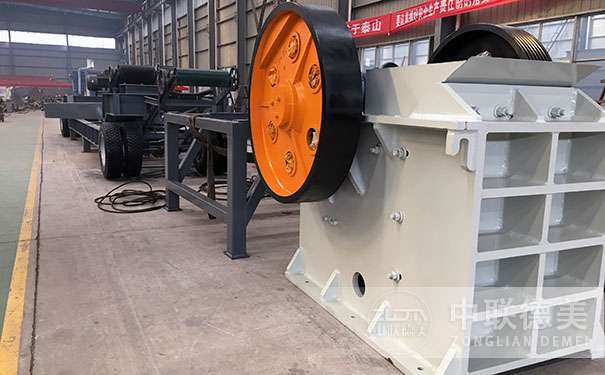 錘式破碎機(jī)多少錢一臺(tái)？