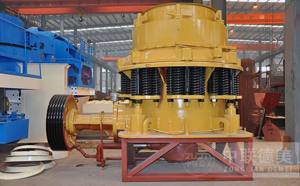 沖擊式破碎機(jī)怎么用?