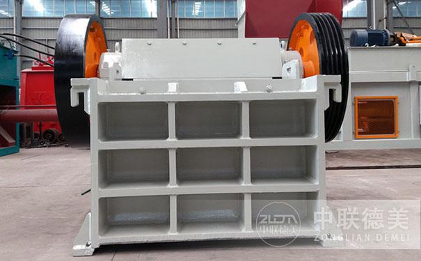 顎式破碎機(jī)