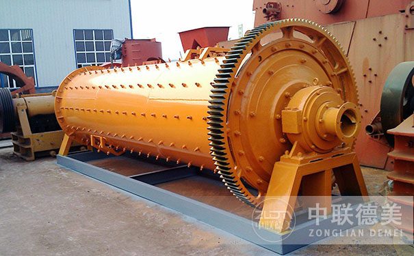 伊利石制砂機(jī)