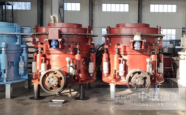 立式板錘制砂機廠家哪個好?