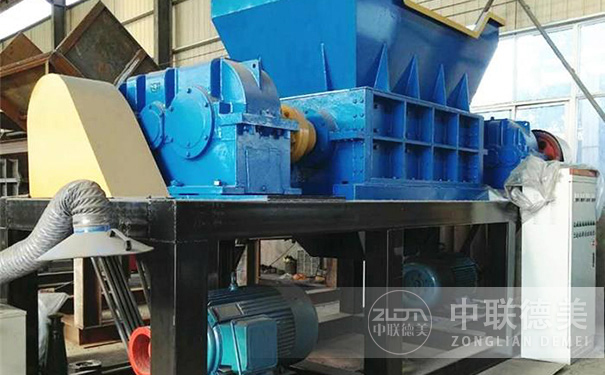 易拉罐撕碎機(jī)